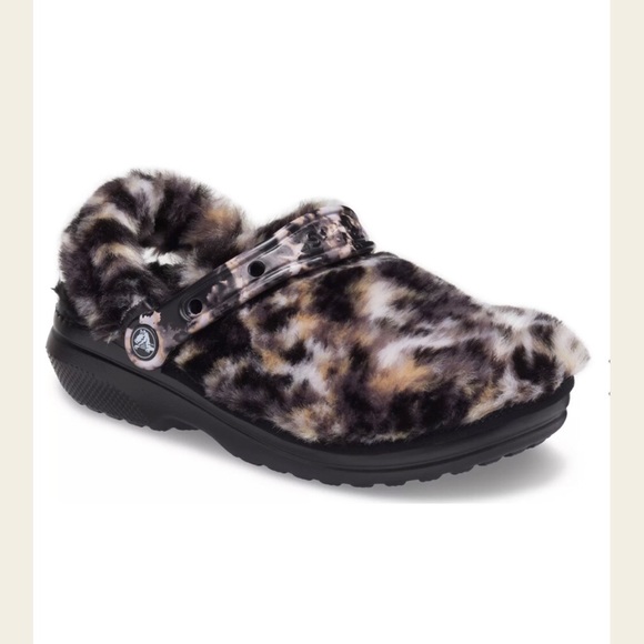 NEW Crocs Classic Fur Sure Clogs Fuzzy Uppers Lightweight Customizable Backstrap - Picture 5 of 9